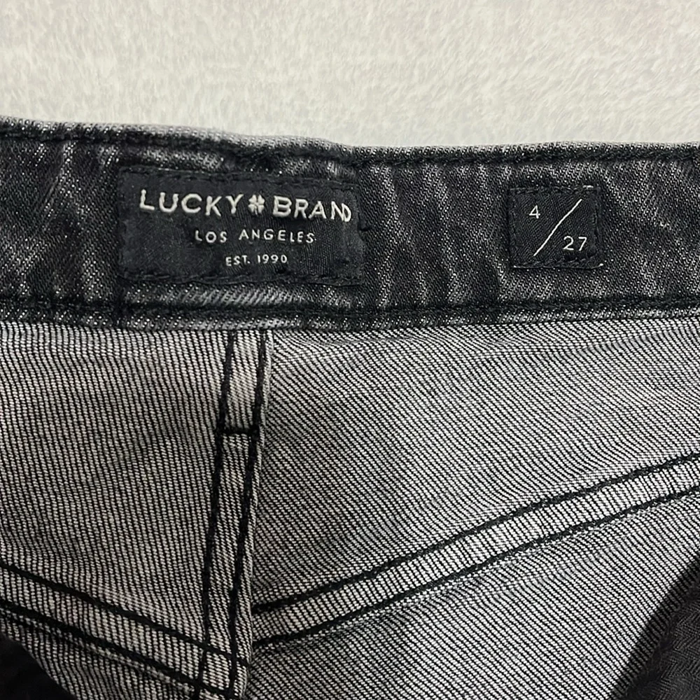 Lucky Brand distressed Mid Rise denim cut off jean shorts size 4/27 - Picture 3 of 7